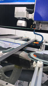 Máquina de Grabado y Router CNC <span class=keywords><strong>Eworld</strong></span> WD 2513L para Vidrio/Espejo, 120W, 380V, Grosor de 3-19mm, Fácil Operación - Product Image 2