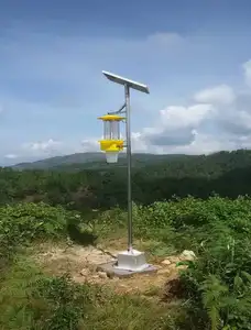 आउटडोर बाग/पार्क कीट बग फ्लाई ट्रैप मच्छर नाशक एलईडी लैंप इलेक्ट्रॉनिक सोलर मच्छर लाइट