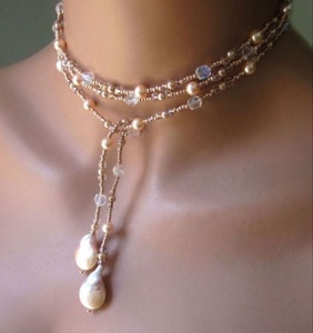 Delicados Collares Largos de Perlas Hechos a Mano para Mujer, Diseño de Verano, con Cuentas de Vidrio Verde y Perlas de Varias Capas - Product Image 6