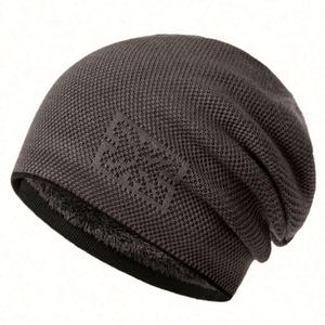 Nouveau bonnet tricoté confortable à motif personnalisé avec fourrure intérieure, bonnet tricoté personnalisé pour l'hiver pour hommes - Product Image 2