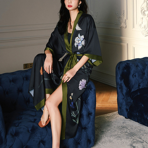 Vente en gros Déshabillé en coton, robes de nuit pour femmes, nouvelle tenue de nuit élégante de haute qualité à imprimé romantique pour femme/ - Product Image 2