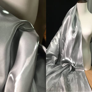 Toptan tedarikçisi kristal metalik sıvı yaz kadın abiye performans giyim özel tasarımcı ipek perdelik kumaş - Product Image 2