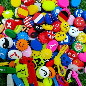 Prodotti di Tendenza Personalizzati: Antivibrazioni in Silicone per Racchette da Tennis - Accessori di Alta Qualità per l'Assorbimento degli Urti, Uso Universale - Product Image 6