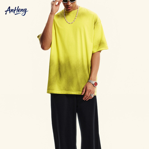 เสื้อยืดโอเวอร์ไซส์ผู้ชาย ผ้าโซโรนา เทค ทีเชิ้ต สไตล์สตรีทแวร์ คอเล็ก แห้งเร็ว ระบายความร้อน UPF50 แอนตี้แบคทีเรีย - Product Image 1