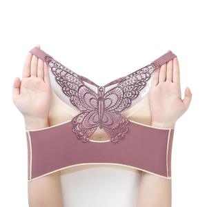 Beau dos <span class=keywords><strong>grande</strong></span> <span class=keywords><strong>taille</strong></span> ensemble de soutien-gorge pour gros MM boucle avant avec décoration en dentelle sans couture Sexy rassembler des sous-vêtements sans anneau en acier - Product Image 1