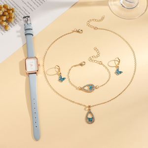 Montre-bracelet bleue tendance et bijoux à thème papillon, cadeau d'anniversaire - Product Image 6