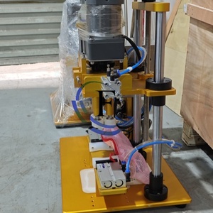 Máquina taponadora de vidrio semiautomática de escritorio, máquina taponadora de botellas, taponadora eléctrica neumática, máquina taponadora de tornillos - Product Image 6