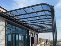 Auvent motorisé en aluminium imperméable à l'eau Toit en polycarbonate pour restaurant Pare-soleil électrique à économie d'énergie Couverture UV