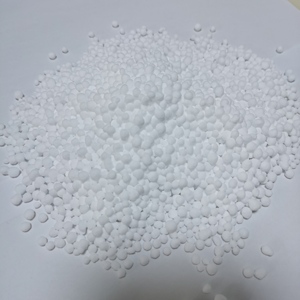 <span class=keywords><strong>Engrais</strong></span> urée granulée 46 % d'azote, urée granulée 46-0-0 pour l'agriculture, l'horticulture, l'amélioration des sols et des pelouses - Product Image 4
