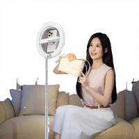 DUCSUAL Anneau Lumineux LED Extensible et Pliable avec Trépied, Support Téléphone, Température de Couleur 2800-6500K, Alimenté par Batterie pour le Live