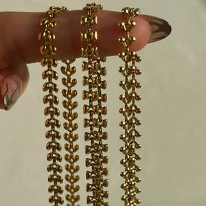 Collier YF4066 Vintage Fashion en acier inoxydable plaqué or 18 carats, sans ternissement, chaîne géométrique en forme de blé, de cerise et d'avion - Product Image 2