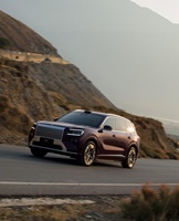 Version chinoise du Cullinan ZEEKER 8X modèle 2026 Yaoying 70kW >700km d'autonomie NEDC Batterie 70-90kWh