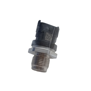 Sensore di Pressione Carburante Common Rail di Alta Qualità 1800 Bar 0281006018 per Mazda BT50 <span class=keywords><strong>Pickup</strong></span> <span class=keywords><strong>Ford</strong></span> <span class=keywords><strong>Ranger</strong></span> Everest - Product Image 1