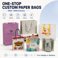 Sac cadeau de luxe en papier kraft brun recyclable avec fond carré, logo doré estampé à chaud pour lunettes, montres et ruban