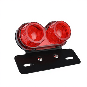 ไฟท้ายมอเตอร์ไซค์ LED สีแดงดำ ไฟเบรก ไฟท้ายรถมอเตอร์ไซค์สไตล์เรโทร 2 เลนส์ โลหะ - Product Image 2