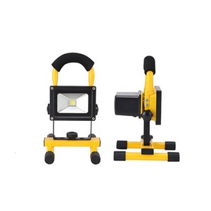 Hight Quality Portable Outdoor Application 10w 3000K 6000K Rechargeable Led <strong>Flood</strong> <strong>Light</strong> - Product Image 2