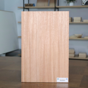 Panel de Madera Contrachapada Recubierta de Chapa, Superficie Plana Lijada, Doble Cara, Calidad Premium, Suministro de Fábrica - Product Image 1