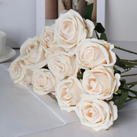 Rose artificielle très demandée pour la décoration intérieure, rose en soie à toucher réel, fournisseur de roses pour la décoration de table de mariage
