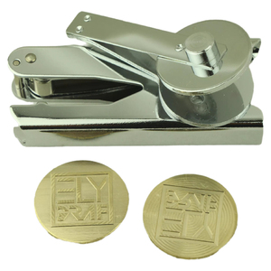 Sello <span class=keywords><strong>de</strong></span> Latón Personalizado con Monograma Clásico en Relieve para Decoración <span class=keywords><strong>de</strong></span> Bodas, Sello en Relieve <span class=keywords><strong>de</strong></span> la Empresa SOHOBUCKS - Product Image 1