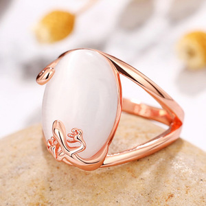 Anello Mini a Forma di Lucertola con Effetto Pietra di Luna per Donne, Stile Animale Carino, Accessorio di Moda per Uso Quotidiano - Product Image 3