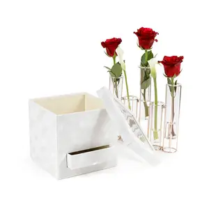 Toptan lüks silindir kraft el işi kağıdı tüp paketi yuvarlak kutu, çiçek hediye ambalaj güller şapka kağıt çiçek kutusu