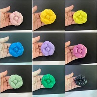 Tissu à motif de mouton chic en forme de 6.6cm Corsage complet petit camélia parfumé pince à tête pour enfants épingles fête bijoux à bricoler soi-même cadeau