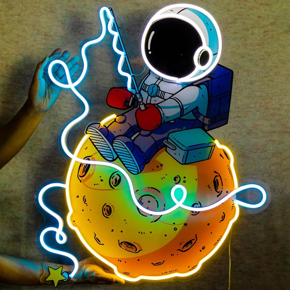 Astronot UV kustom Logo dekorasi pesta rumah lampu Neon seni dinding dipasang cetakan UV huruf tanda Neon kustom