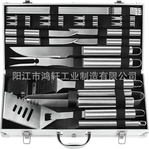 Ensemble d'outils de barbecue en acier inoxydable, 18 pièces, kit de grillades d'extérieur, outils de retournement durables, fabriqué à Yangjiang - Product Image 3