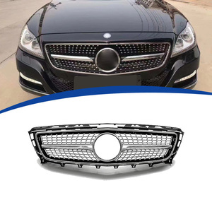 Calandre de voiture Mercedes-Benz 2012-2014 Classe CLS W218, design ciel étoilé, matériau ABS, pièce de rechange avant - Product Image 1