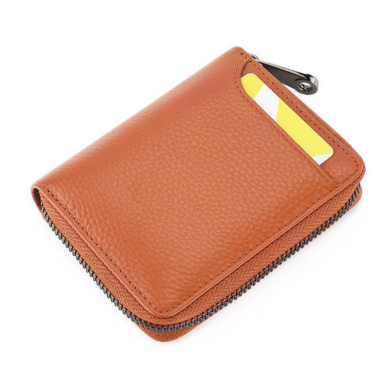 สีน้ำตาล