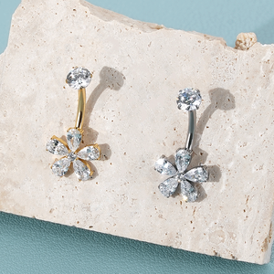 14G Titanio <span class=keywords><strong>Nave</strong></span> Ombligo Anillo Mujeres Flor Inset Clear Zircon Cuelga Ombligo Anillos Joyerí<span class=keywords><strong>a</strong></span> para Fiesta - Product Image 4