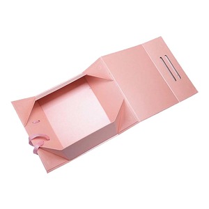 Custom logo shoe cardboard magnetic packaging gift paper boxes corrugated clothes pack ribbon folding box