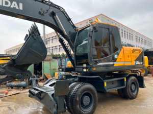 รถขุดไฮดรอลิกแบบมีล้อ Hyundai R210W-9T รุ่นดั้งเดิม ขนาด 20 ตัน บุ้งกี๋ 0.93 ลูกบาศก์เมตร เครื่องจักรก่อสร้าง - Product Image 3