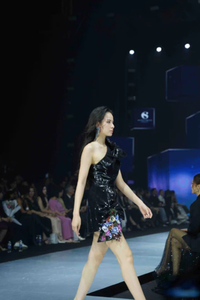 Vestido de cielo nocturno, vestido recién llegado para mujer, vestidos de mujer, tela de alta calidad, alta moda, & Leo Enzo, mayorista de Vietnam - Product Image 6