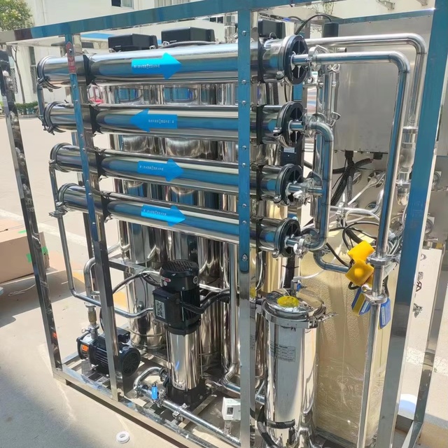 500 Lts Hour 1000 L/ h Pour Senegal Fibre Glass 500lph Sachet Machine Packing Machine Water Treatment Salt Fresh Bow Hole Water