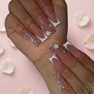 <span class=keywords><strong>Uñas</strong></span> Postizas Hechas a Mano, Color Rosa Brillante con Corazón Blanco, Efecto Metal Líquido, para Uso Diario, <span class=keywords><strong>Uñas</strong></span> Adhesivas <span class=keywords><strong>de</strong></span> Moda - Product Image 5