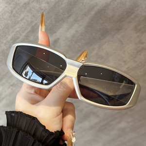 <span class=keywords><strong>Gafas</strong></span> de Sol Steampunk Y2K 2025, <span class=keywords><strong>Negras</strong></span> y Rosas, Vintage, para <span class=keywords><strong>Ciclismo</strong></span> al Aire Libre, Estilo Punk, para PC, Blancas y Rojas - Product Image 3