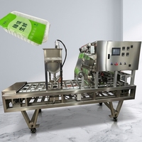 Machine de scellage linéaire semi-automatique à commande PLC, à entraînement pneumatique, pour liquides à haute viscosité (boissons, ketchup, pâtes, yaourts)