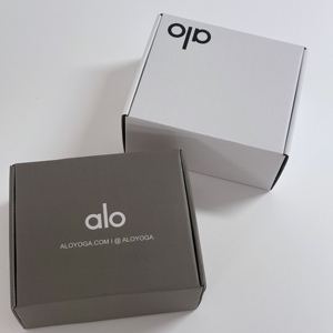 Cajas de Embalaje Impresas a Doble Cara en Blanco y Negro Personalizadas, Cajas de Papel Extra Resistentes de Alta Calidad para Transporte - Product Image 4