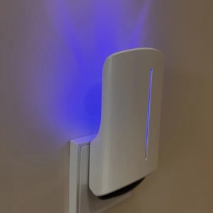 Lampe anti-moustiques LED avec veilleuse et éclairage d'ambiance pour usage domestique - Product Image 2