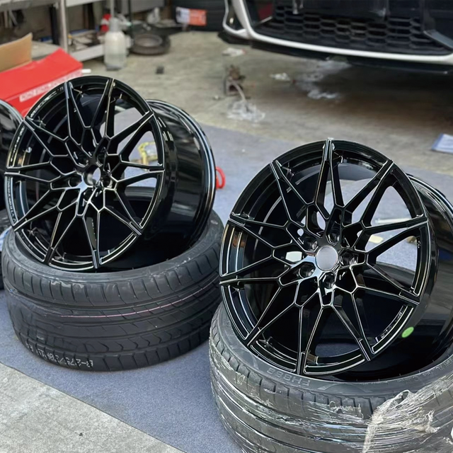 19 20 Inch 19x9.5 20x10 Monoblock Forged Wheels One Piece Classic Style Custom Color 5x120 5x112 for BMW M3 M4 M5 Staggered