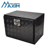 Boîte à outils robuste en aluminium noir pour le dessous de caisse de camion |   Pneu à 5 barres |   Serrure de sécurité pour pick-up, remorque et rangement de camping-car