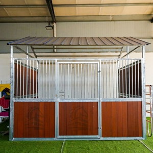 Équipements portatifs personnalisés de boîte d'écurie de cheval de 12 pieds vendent la stalle extérieure préfabriquée provisoire de cheval de structure <span class=keywords><strong>en</strong></span> acier avec le toit - Product Image 1