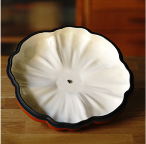 Four hollandais <span class=keywords><strong>en</strong></span> forme de citrouille <span class=keywords><strong>en</strong></span> <span class=keywords><strong>fonte</strong></span> de tailles multiples à faible quantité minimale de commande Casserole de citrouille à revêtement <span class=keywords><strong>en</strong></span> émail antiadhésif avec couvercle <span class=keywords><strong>en</strong></span> <span class=keywords><strong>fonte</strong></span> - Product Image 4