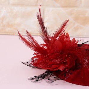 Chapeau Fascinator pour Femme avec <span class=keywords><strong>Voile</strong></span> en Maille, Fleur, Plume, Perles et Décorations Perlées, Pinces à Cheveux, Coiffe de Mariage, Nuptiale et de Cocktail - Product Image 4