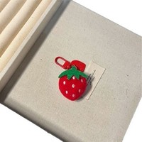 Lot de porte-clés et pendentifs en peluche 3D en forme de fruits (carotte, fraise) mignons et kawaii, mini jouets en peluche doux, breloques pour sac, cadeau pour fille