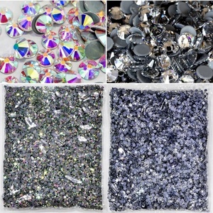 Oleeya Promotion Strass thermocollant Grade 2028 Cristal AB pour Robe et Vêtement - Product Image 1