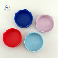 Couvercles de gobelets en silicone réutilisables de qualité alimentaire pour bouteilles de canettes de soda Couvercles de gobelets en silicone avec couvercle