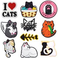 Mignon dessin animé chat sabot chaussures Pvc Flexible goutte en plastique lacet boucle accessoires bricolage amovible chaussure ornement
