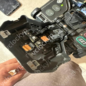 Máquina de Soldadura de Fibra Óptica Fujikura 60S - Product Image 2